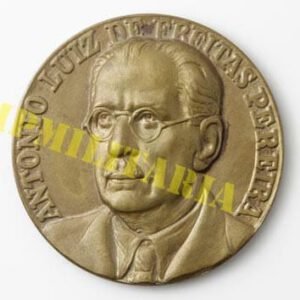 Medalha do 50º Aniversário do Gabinete Fotocartográfico do Ministério da Guerra - 1959