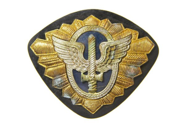 ANTIGA INSÍGNIA PARA QUEPE DE SUB-OFICIAIS DA FORÇA AÉREA – FAB ANOS 40 / 50 - Imagem 2