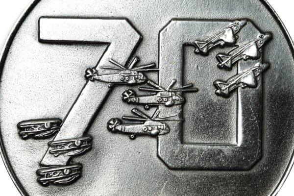 MEDALHA DOS 70 ANOS DA AVIAÇÃO NAVAL ∙ MARINHA DO BRASIL – 1986 - Imagem 3