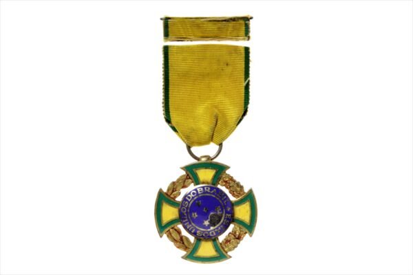 MEDALHA DE GUERRA COM BARETA FEB - II GUERRA