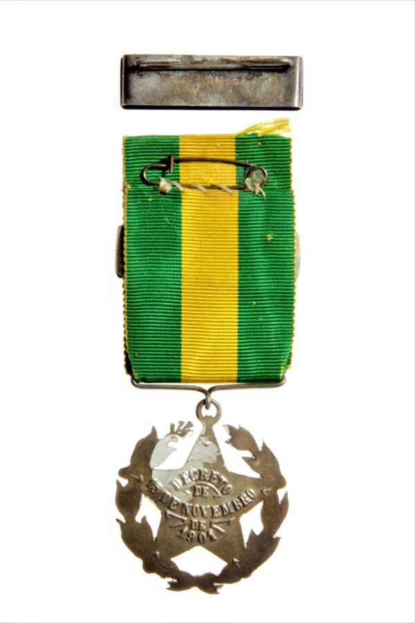 MEDALHA MILITAR DE 20 ANOS DE BONS SERVIÇOS COM BARRETA - Imagem 6