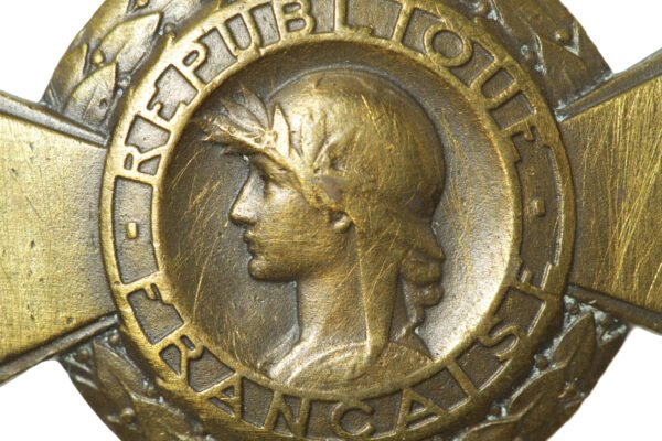 MEDALHA CRUZ DO COMBATENTE “CROIX DU COMBATTANT” - I GUERRA - Image 7