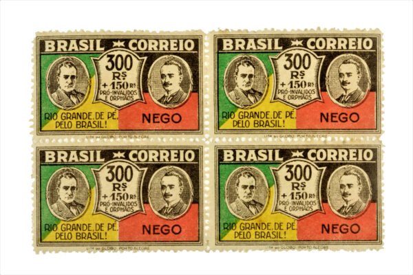 QUADRA DE SELOS DE 300 REIS DA REVOLUÇÃO DE 1930 - Image 2