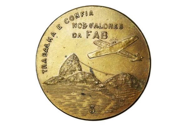 MEDALHA DA FORÇA AÉREA BRASILEIRA • TRABALHA E CONFIA NOS VALORES DA FAB