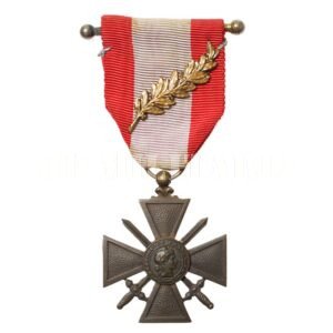 MEDALHA CRUZ DE GUERRA TOE TEATRO DE OPERAÇÕES NO EXTERIOR COM PALMA