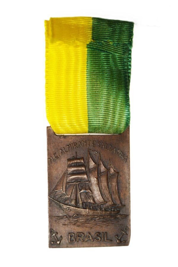 MEDALHA DA VIAGEM DE INSTRUÇÃO NE ALMIRANTE SALDANHA – MARINHA DO BRASIL   1934 - Imagem 2