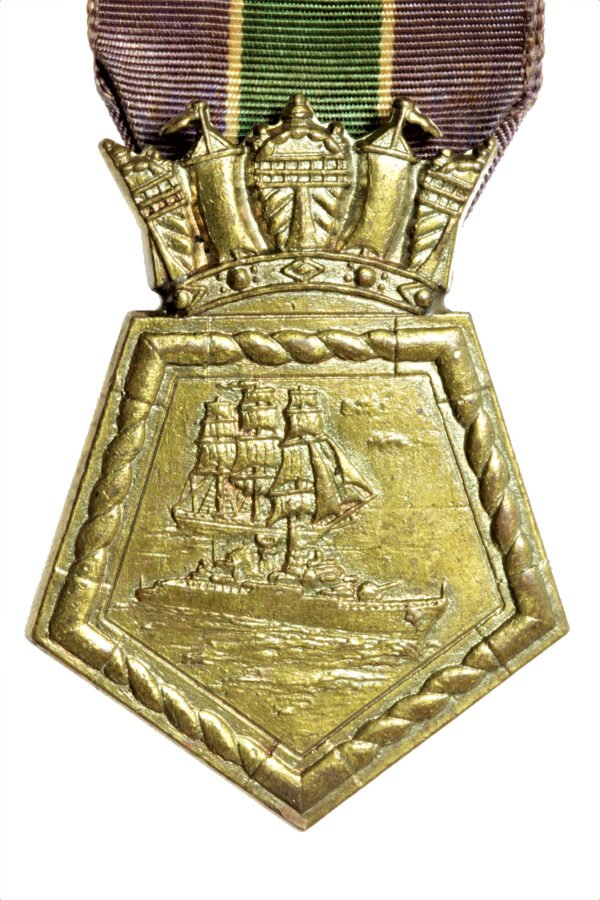 MEDALHA DO MÉRITO MARINHEIRO COM 1 ANCORA - Imagem 3