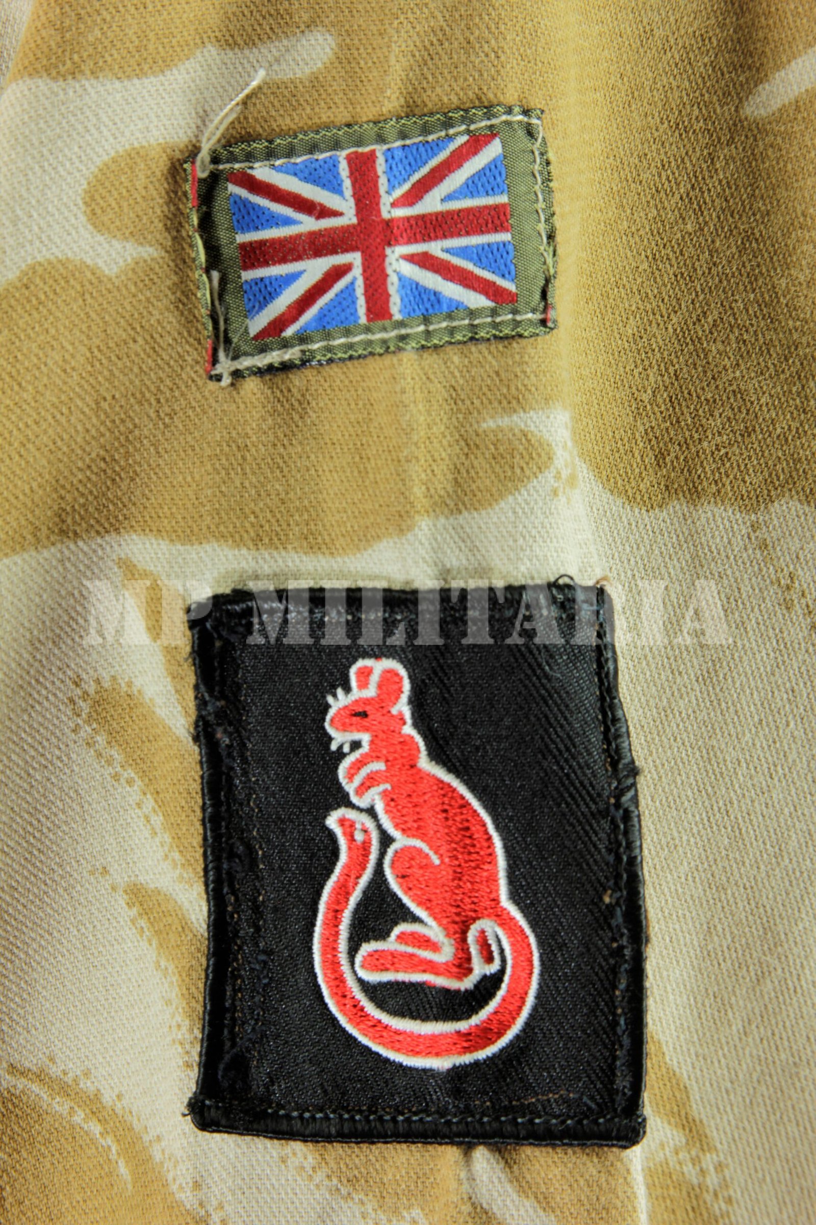 GANDOLA CAMUFLADA DO EXÉRCITO INGLÊS – JACKET COMBAT DESERT - Imagem 3