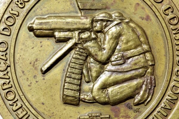 RARA MEDALHA DOS 80 ANOS DA REVOLUÇÃO CONSTITUCIONALISTA DE 1932 - Nº 48 - Imagem 3