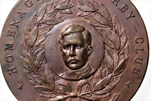 MEDALHA HOMENAGEM DO DERBY CLUB AO REI ALBERT DA BÉLGICA – 1920 - Imagem 4