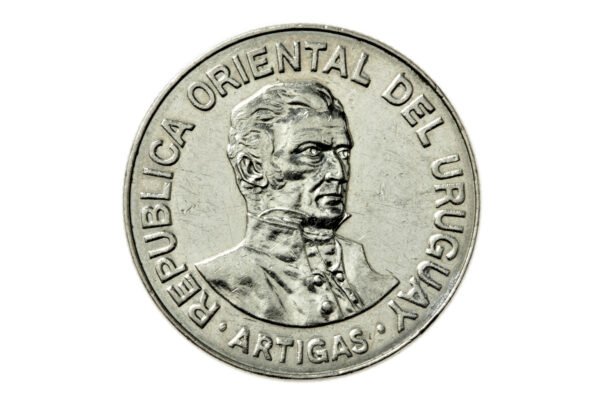 MOEDA DE 500 PESOS NOVOS 1989 - URUGUAI ∙ ARTIGAS