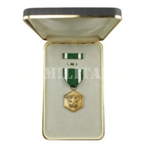 MEDALHA NAVY AND MARINE CORPS COMMENDATION MILITARY MERIT