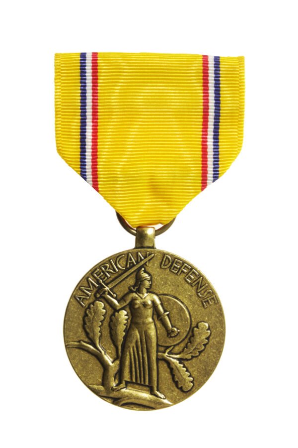 MEDALHA AMERICAN DEFENSE 1939 – 1941 ∙ II GUERRA - Imagem 2
