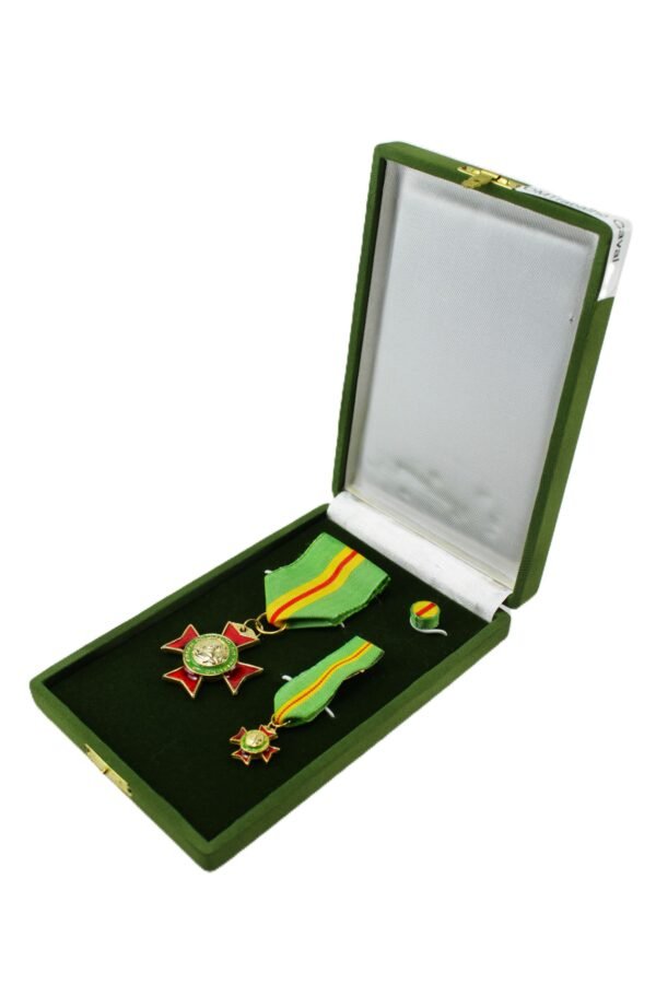 MEDALHA DA ORDEM DO MÉRITO DO TRABALHO • GRAU CAVALEIRO - Imagem 2