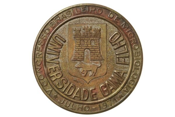 MEDALHA DO 5º CONGRESSO DE MICROBIOLOGIA DA UNIVERSIDADE GAMA FILHO – 1971 - Imagem 2