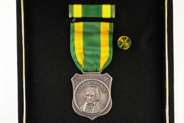 MEDALHA JOSÉ BONIFÁCIO DO SENADO FEDERAL