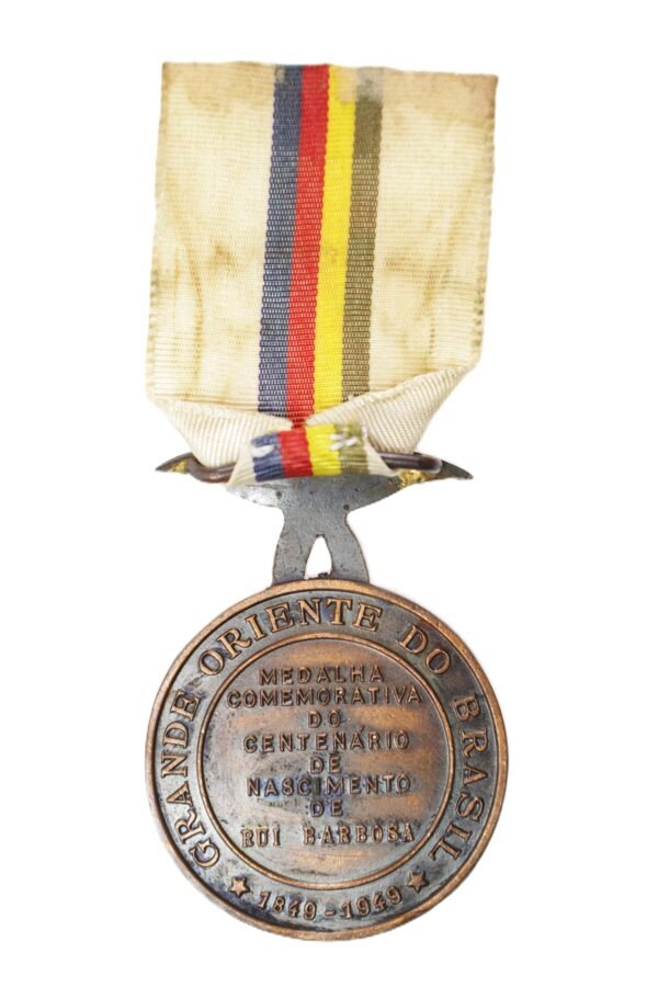 MEDALHA CENTENÁRIO DE RUY BARBOSA, HOMENAGEM DO GRANDE ORIENTE DO BRASIL MAÇONARIA – 1949 - Imagem 5
