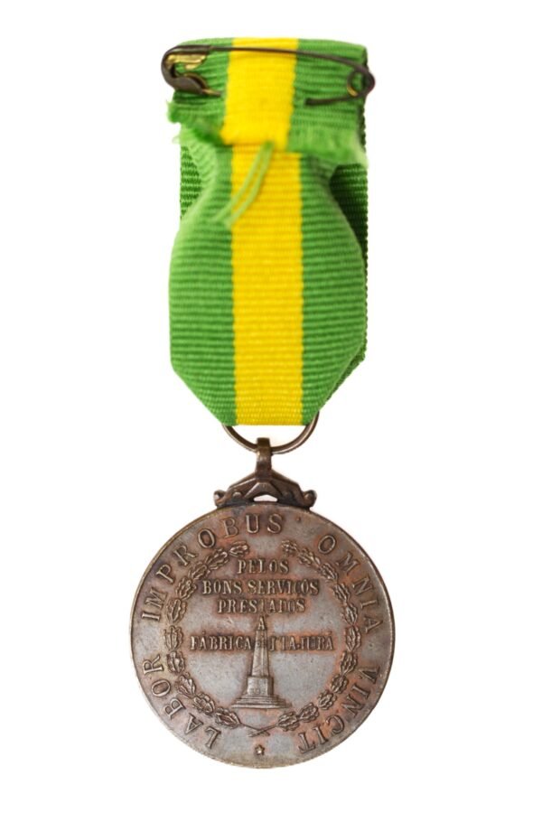 MEDALHA PELOS BONS SERVIÇOS PRESTADOS A FÁBRICA ITAJUBÁ FI – MINISTÉRIO DA GUERRA - Imagem 5