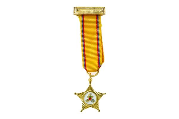 MEDALHA ESTRELLA DE LAS FUERZAS ARMADAS DEL ECUADOR • GRAU CAVALEIRO – EQUADOR