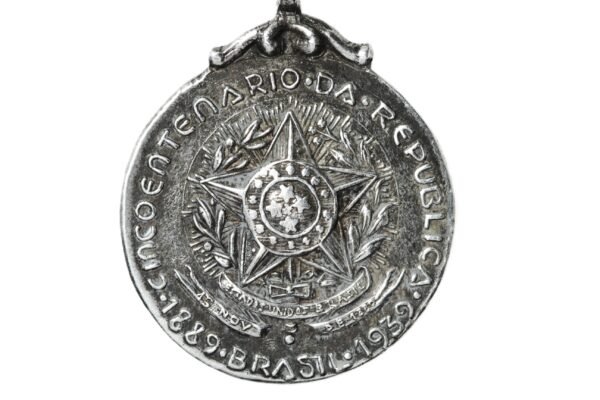 MINIATURA DA MEDALHA DO CINQUENTENÁRIO DA REPÚBLICA 1889 – 1939 – PRATA - Imagem 3