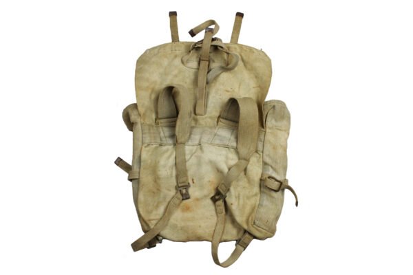 ANTIGA MOCHILA DE CAMPANHA PADRÃO MILL’S - Imagem 4
