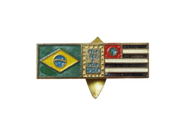PIN DA REVOLUÇÃO DE 32 COM AS BANDEIRAS – PELA LEI E PELA ORDEM