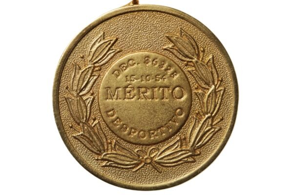 MEDALHA DO MÉRITO DESPORTIVO • MINISTÉRIO DA EDUCAÇÃO E CULTURA – 1954 - Imagem 4