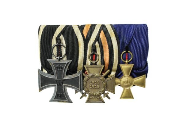 BARRETE PRUSSIANO DE MEDALHAS, COM CRUZ DE FERRO – I GUERRA