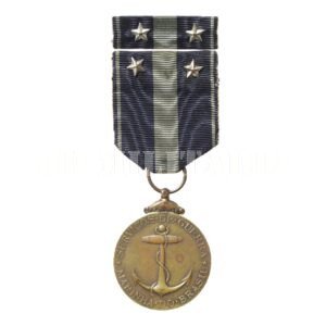 MEDALHA DE “SERVIÇOS DE GUERRA DA MARINHA” 2 ESTRELAS – II GUERRA