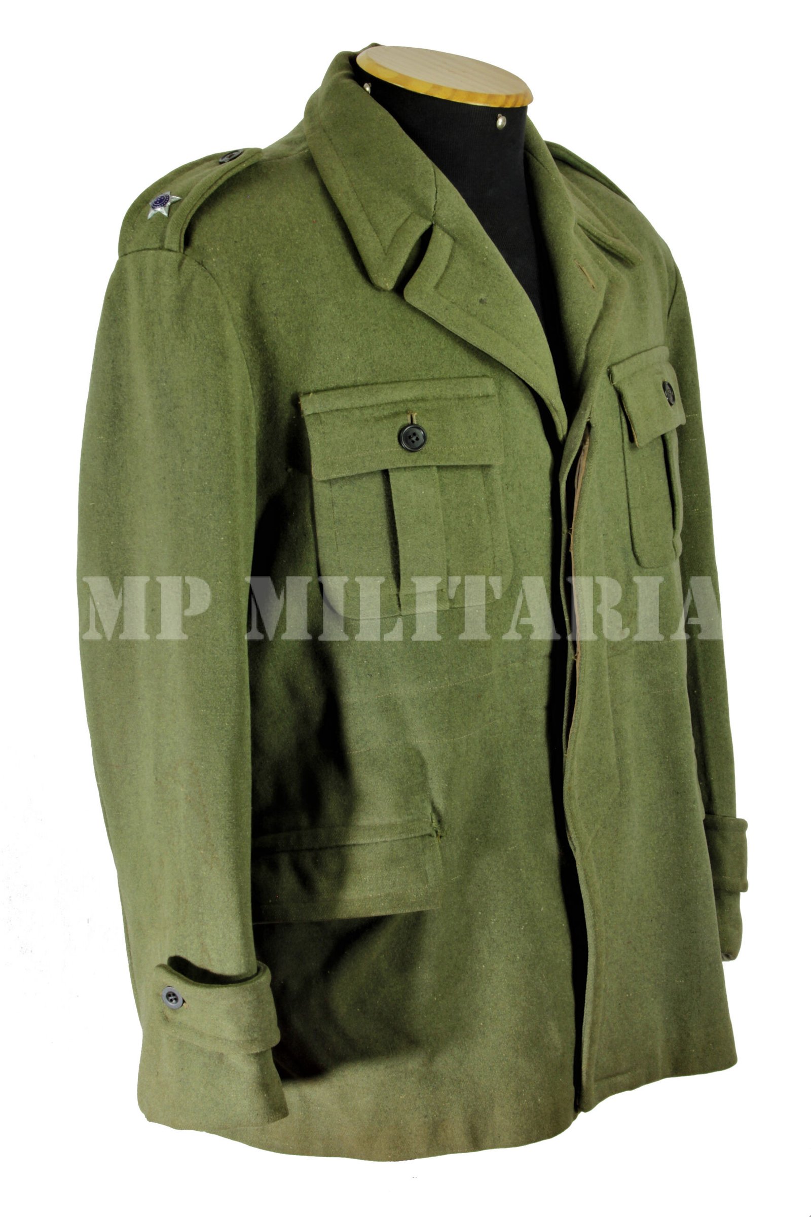ANTIGO CASACO / CACHORRÃO DE 2º TENENTE DO EXÉRCITO BRASILEIRO – ANOS 50 - Imagem 4