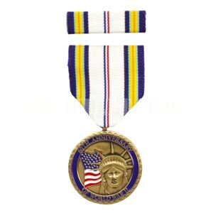 MEDALHA DOS 60 ANOS DA II GUERRA MUNDIAL - WORLD WAR II 60TH ANNIVERSARY COMMEMORATIVE