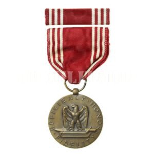 MEDALHA FOR GOOD CONDUCT, COM BARRETA – II GUERRA