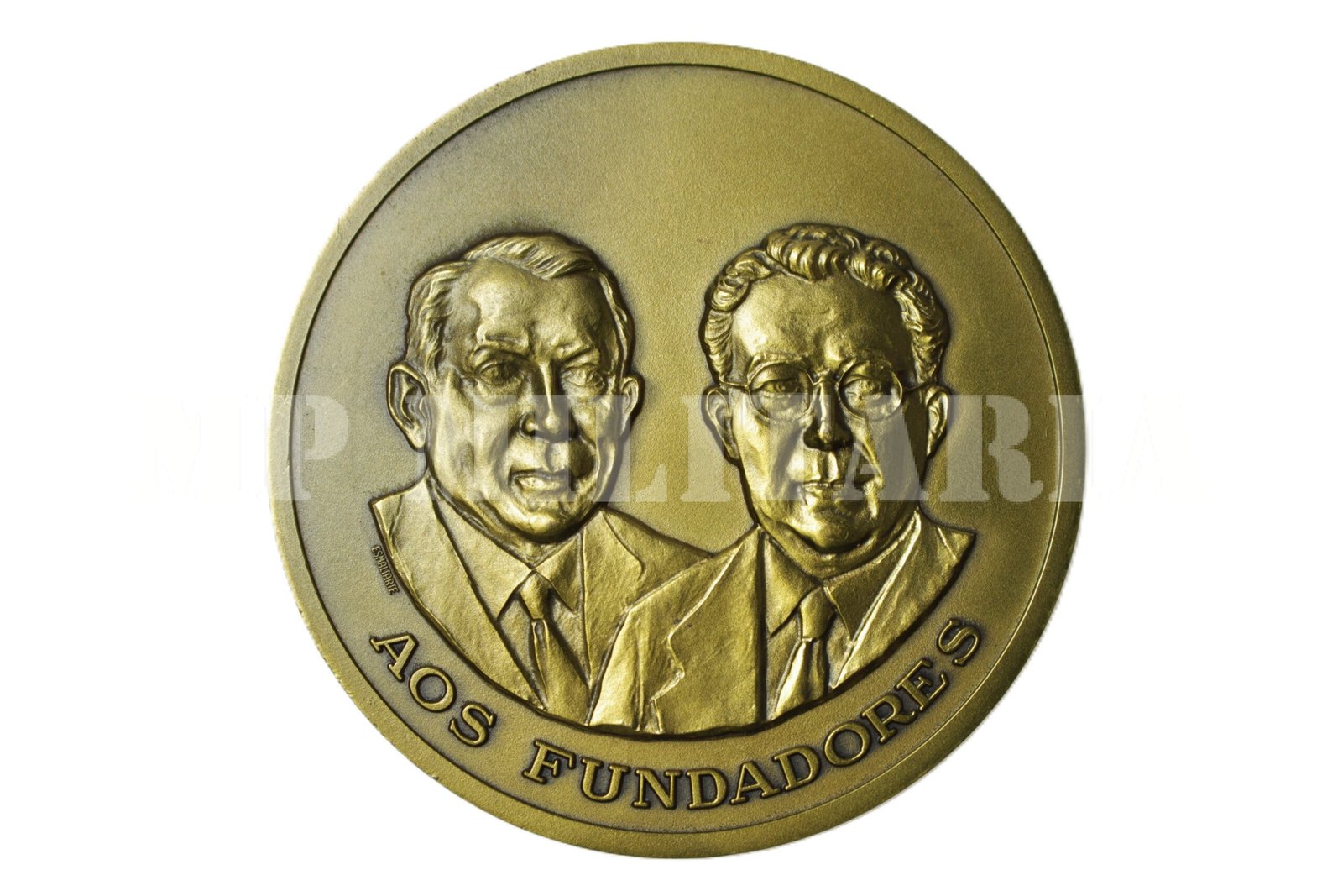 MEDALHA DE 65 ANOS DA VOTORANTIM • AOS FUNDADORES