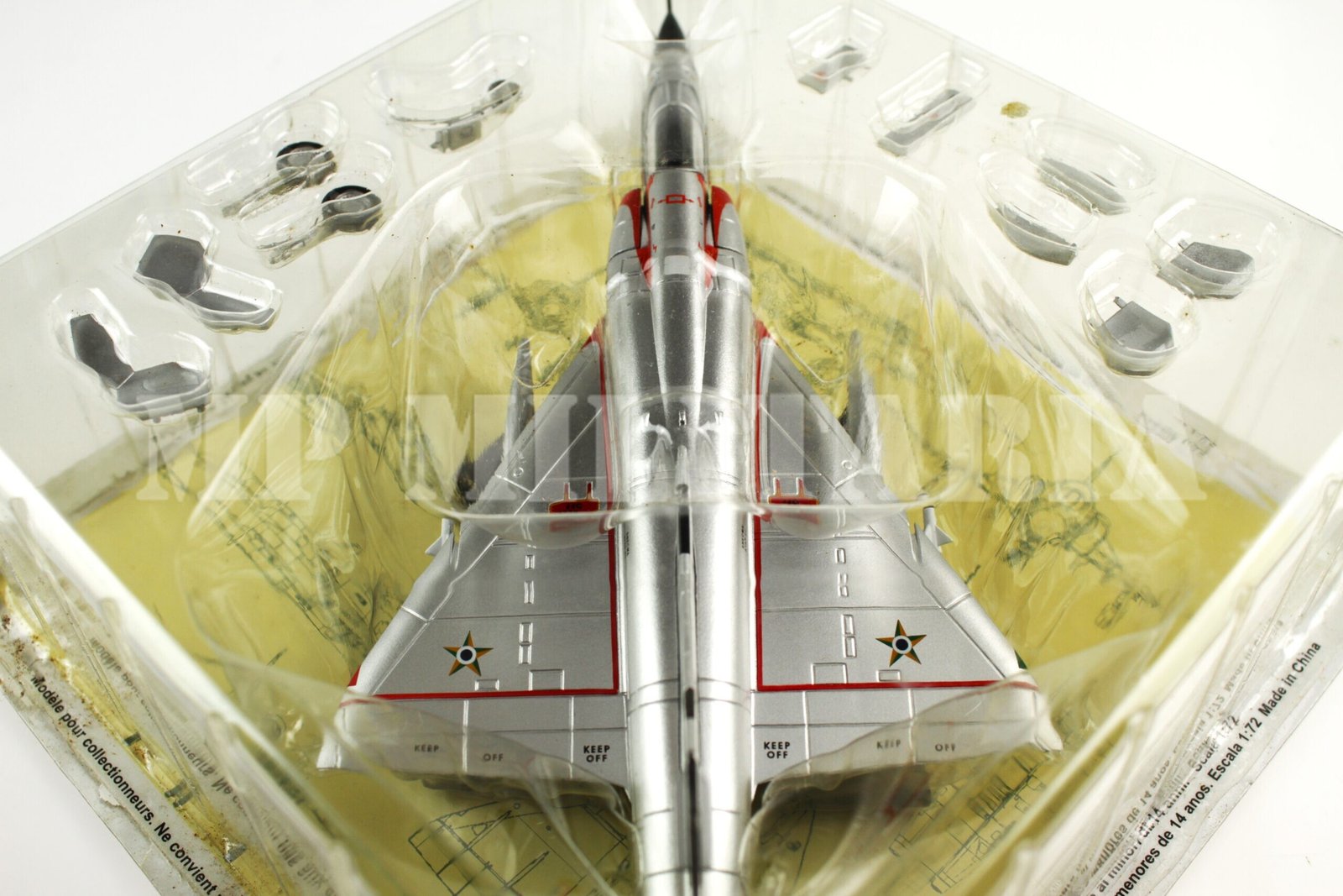 MINIATURA AVIÃO DE CAÇA MIRAGE III DA FAB – FORÇA AÉREA BRASILEIRA - Imagem 4
